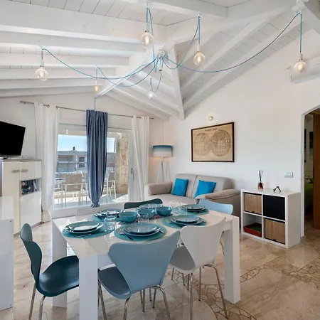 R House Puntocasabudoni Cove